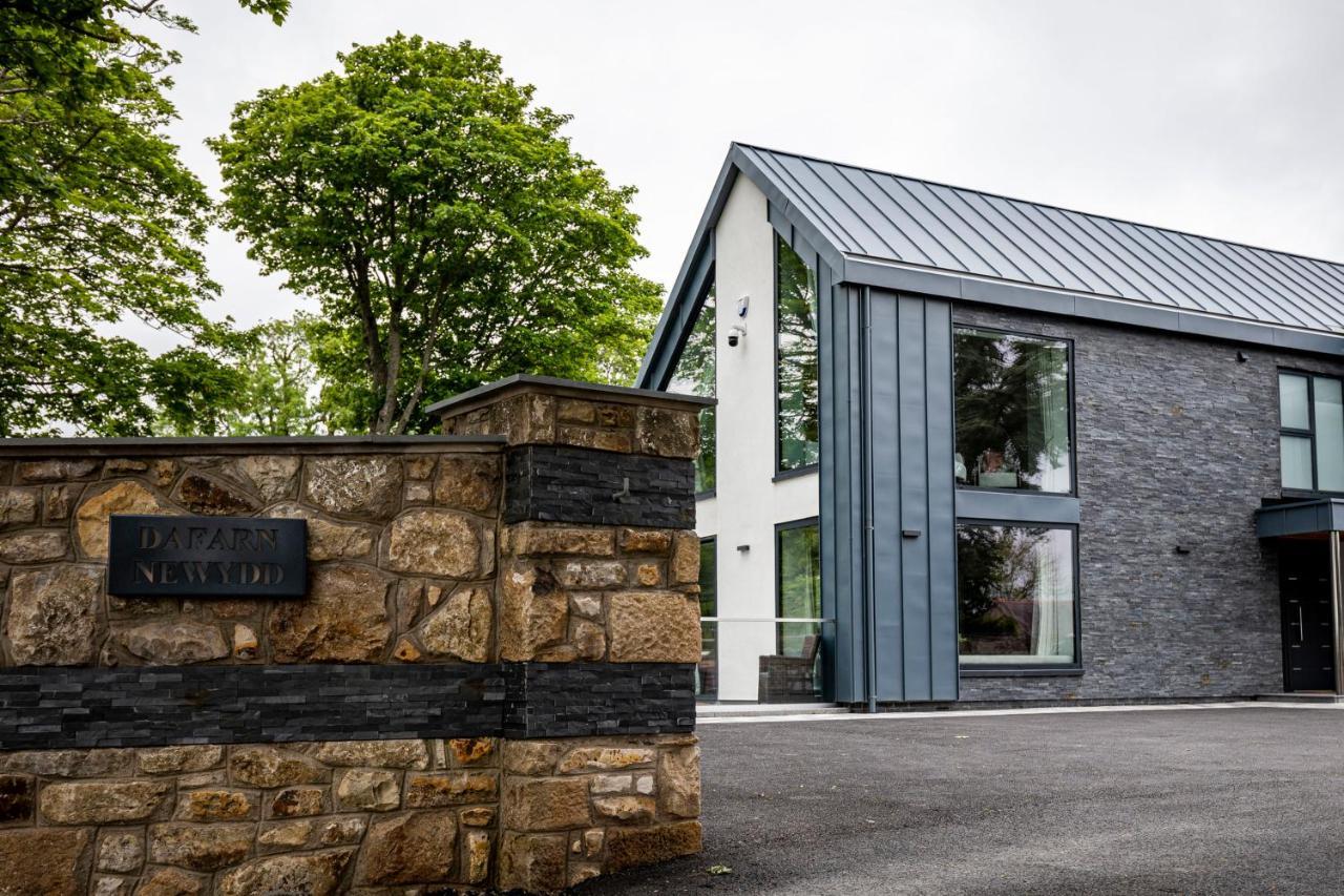 Dafarn Newydd Lodge Llangefni Eksteriør bilde