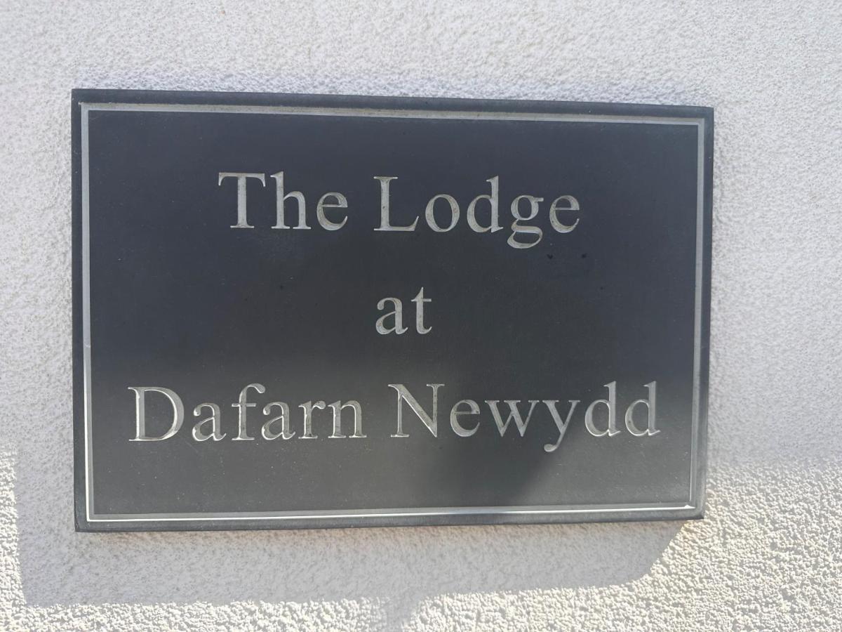 Dafarn Newydd Lodge Llangefni Eksteriør bilde